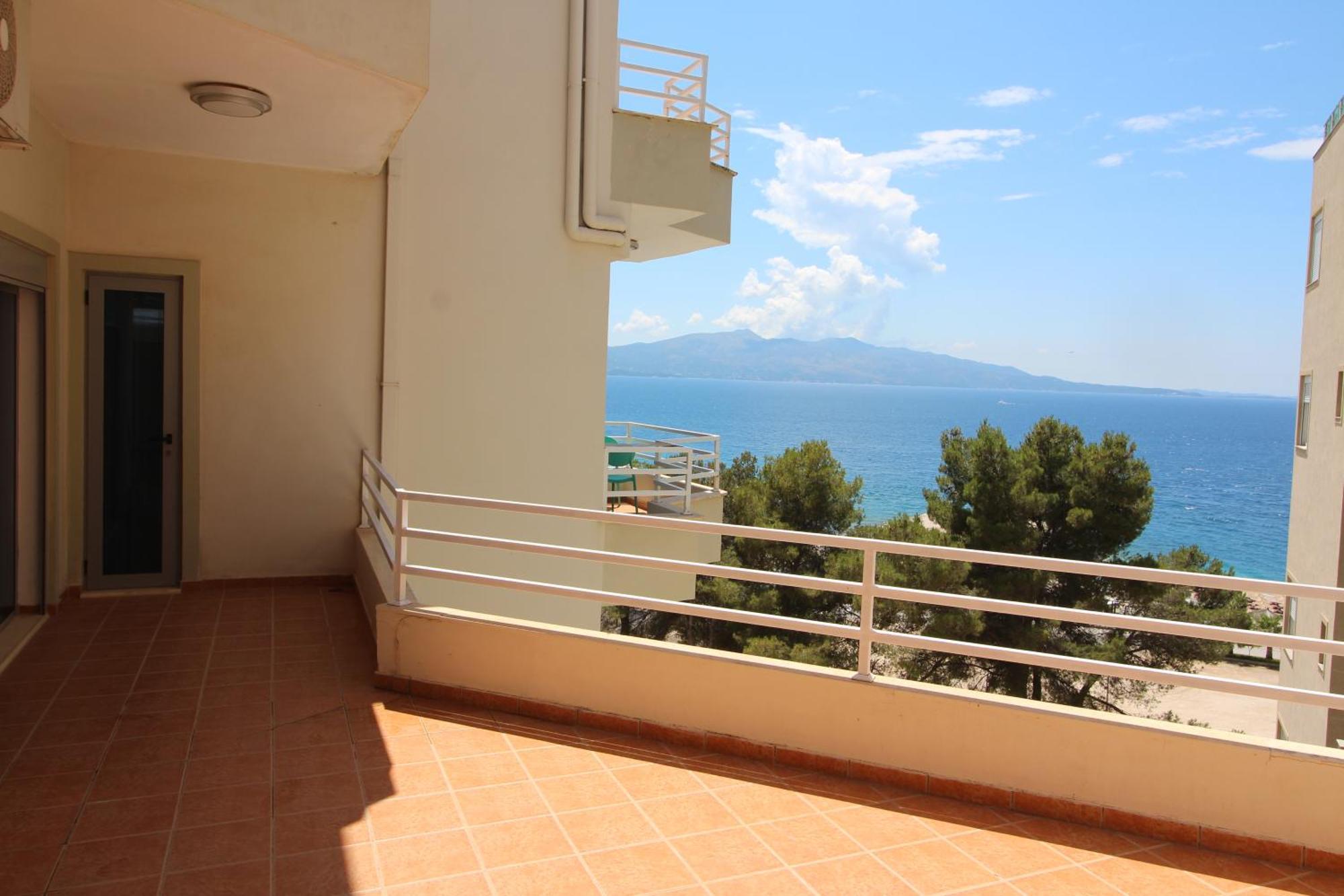 Portafortuna Apartments Sarande Exterior photo